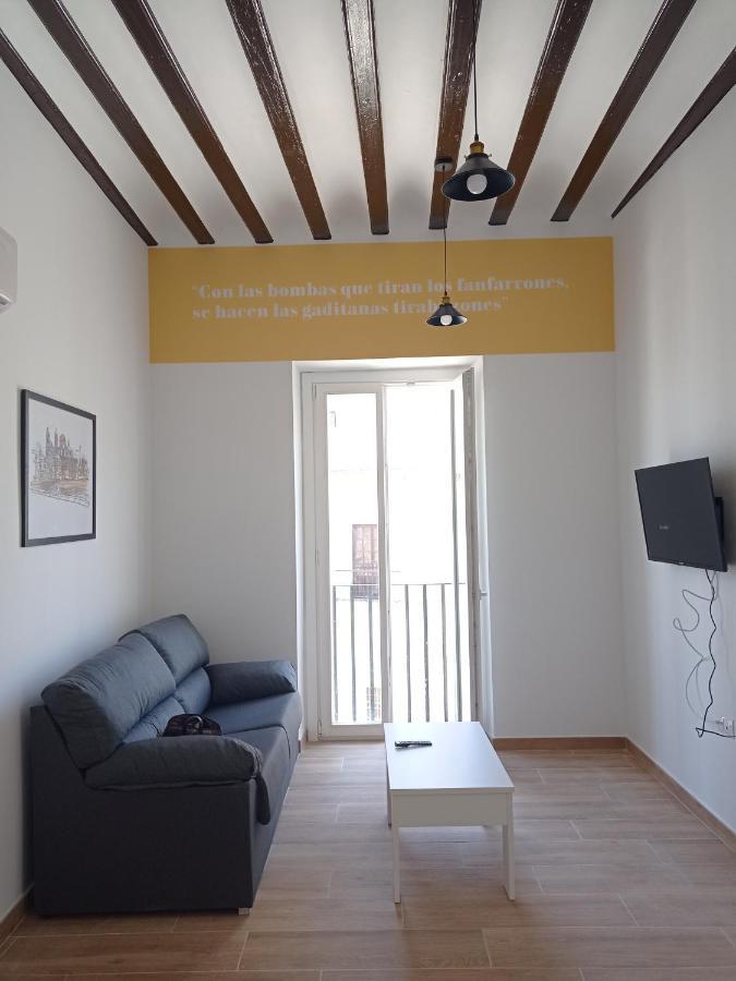 Planeta Cadiz Apartaments Buitenkant foto