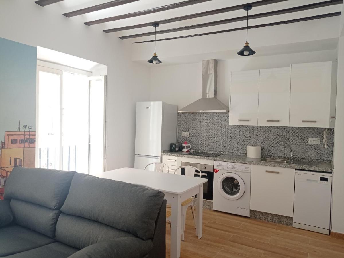 Planeta Cadiz Apartaments Buitenkant foto